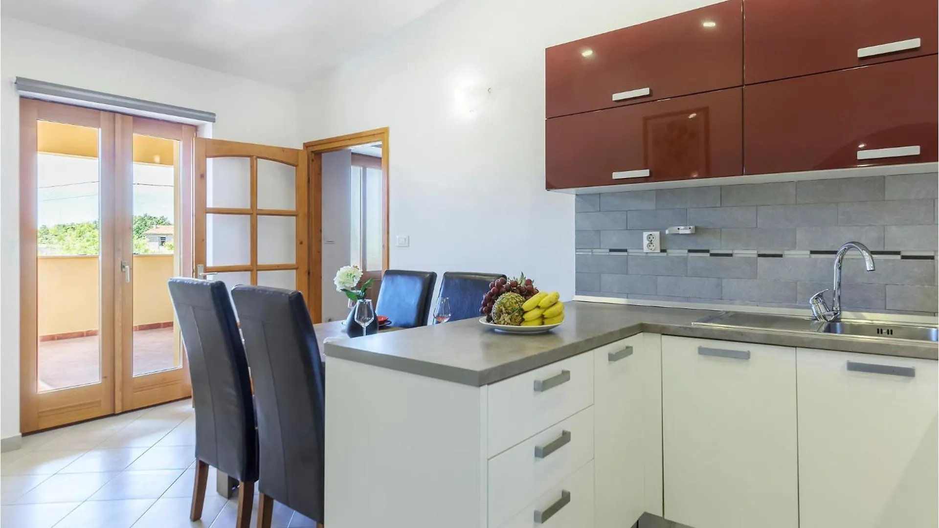 Cozy Home In Vodnjan With Wifi 0*,