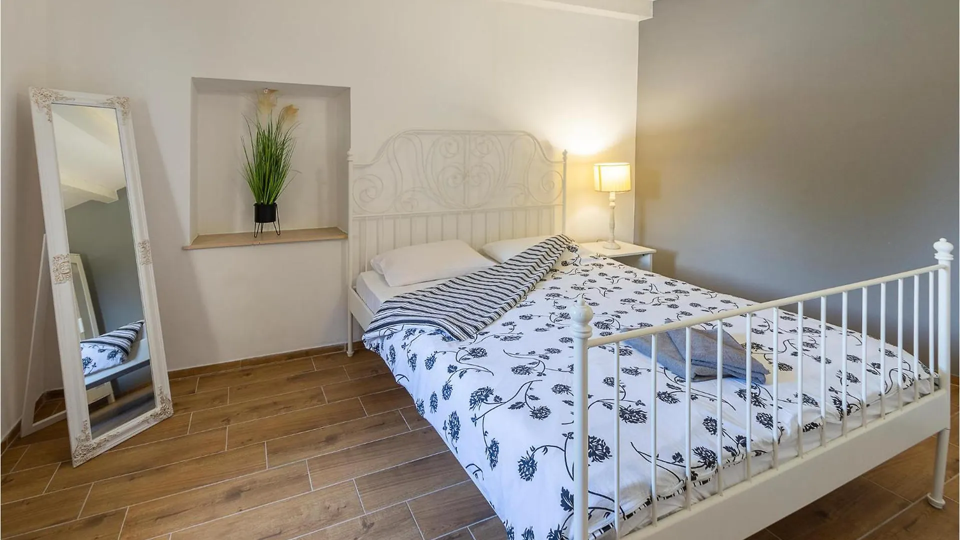度假居 Cozy Home In Vodnjan With Wifi
