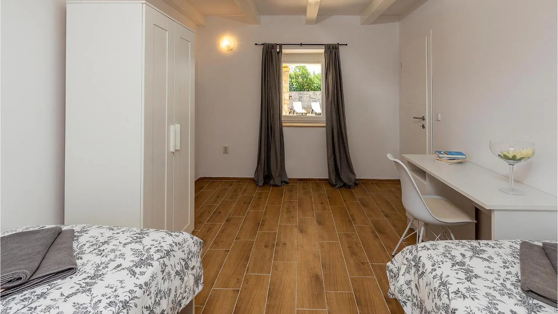 Cozy Home In Vodnjan With Wifi