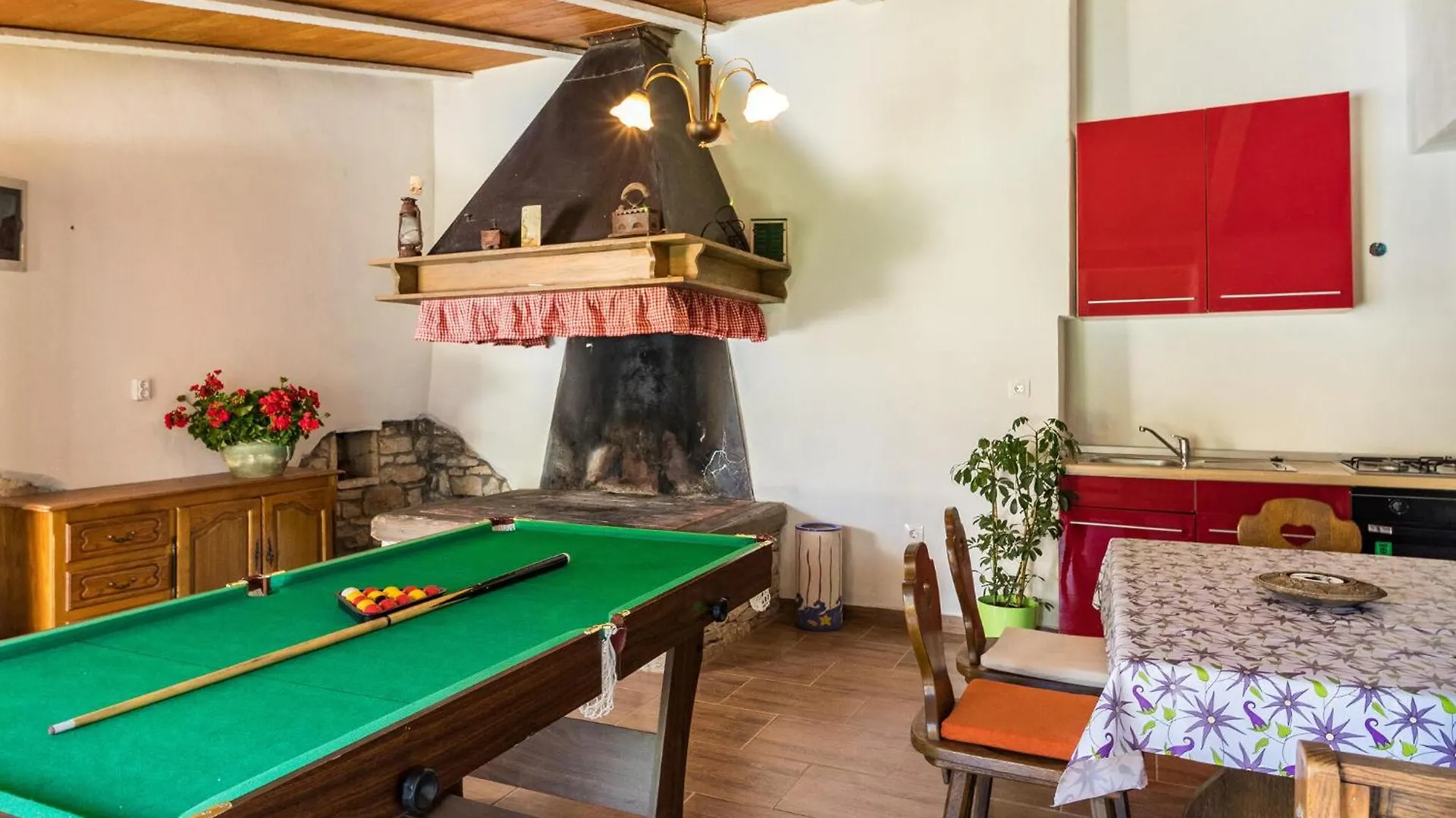 度假居 Cozy Home In Vodnjan With Wifi