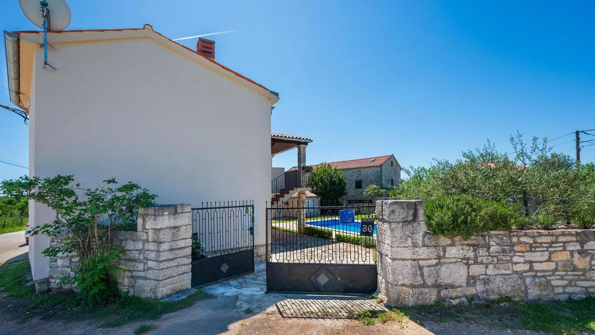 Cozy Home In Vodnjan With Wifi 克罗地亚